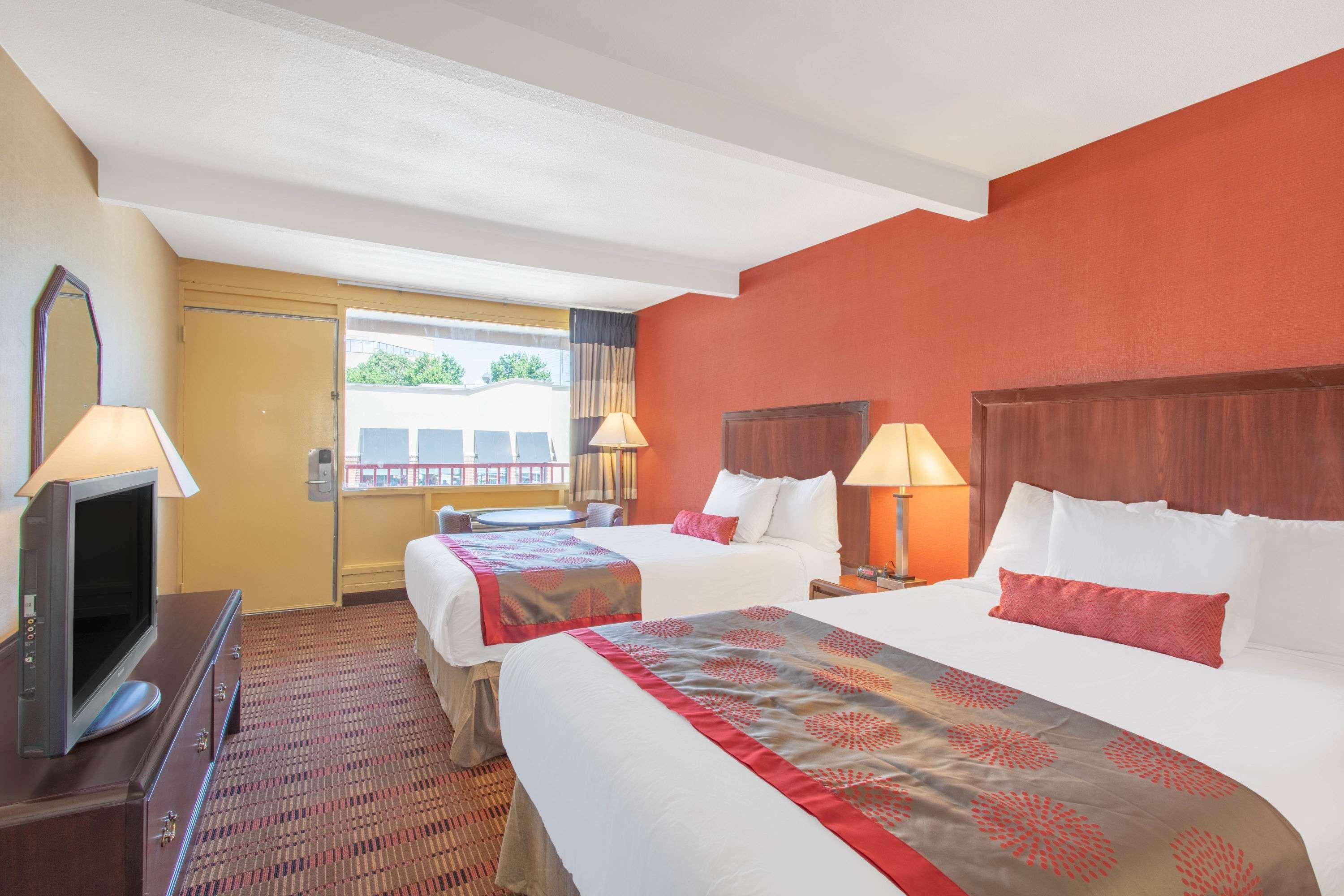 Ramada Limited Cockeysville Buitenkant foto